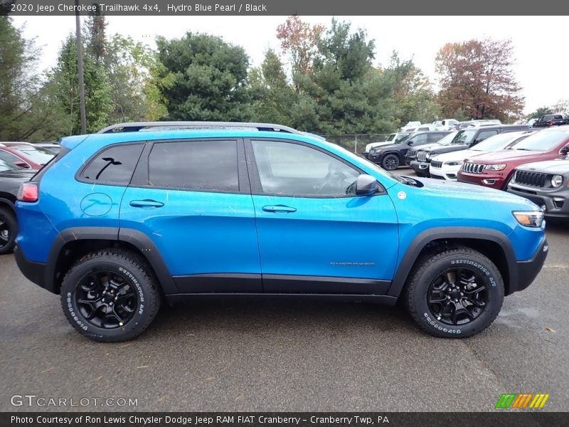  2020 Cherokee Trailhawk 4x4 Hydro Blue Pearl