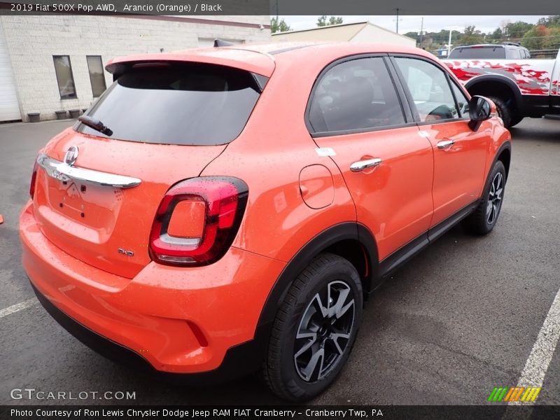 Arancio (Orange) / Black 2019 Fiat 500X Pop AWD