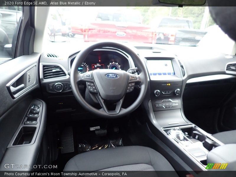  2020 Edge SE AWD Ebony Interior