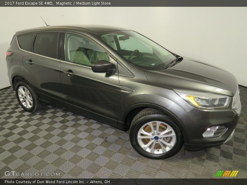 Magnetic / Medium Light Stone 2017 Ford Escape SE 4WD