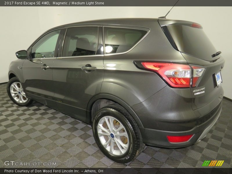 Magnetic / Medium Light Stone 2017 Ford Escape SE 4WD
