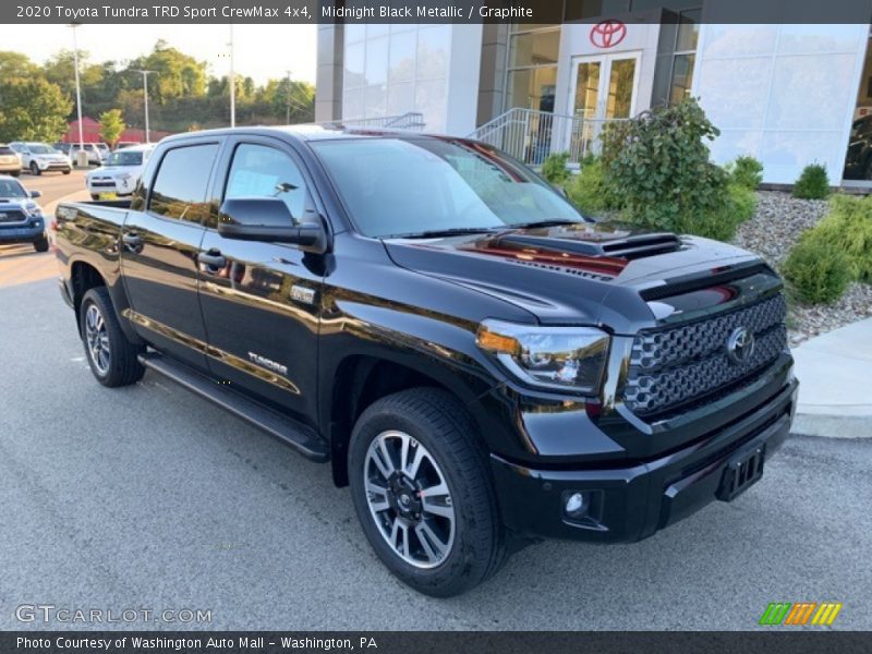 Front 3/4 View of 2020 Tundra TRD Sport CrewMax 4x4
