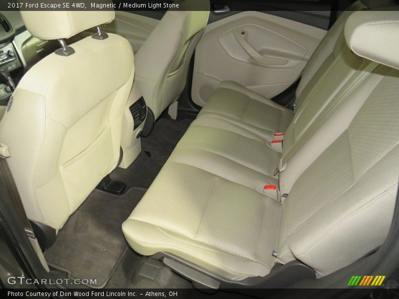 Magnetic / Medium Light Stone 2017 Ford Escape SE 4WD