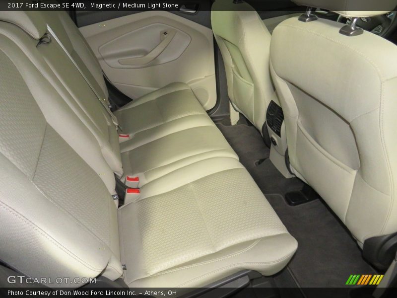 Magnetic / Medium Light Stone 2017 Ford Escape SE 4WD
