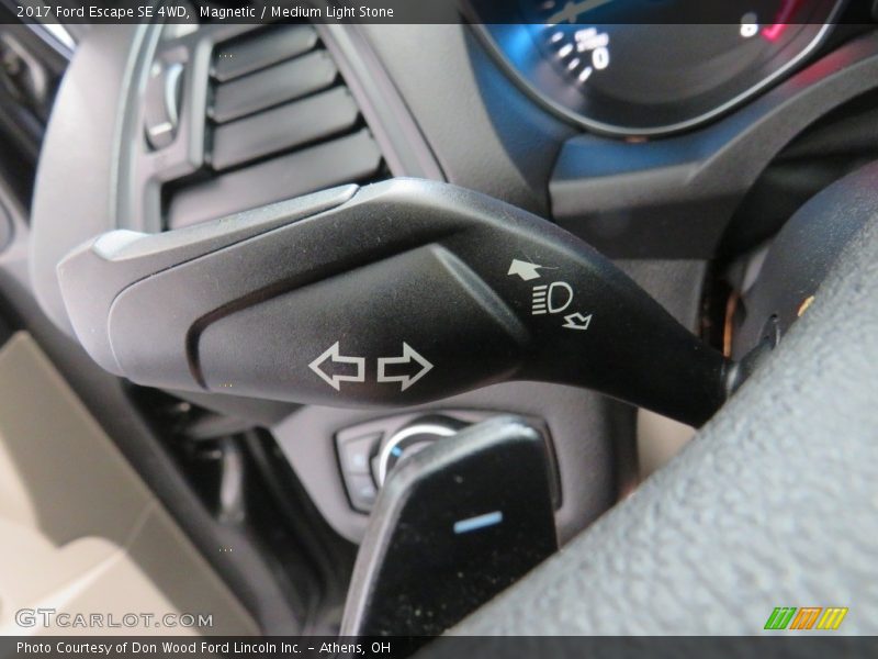 Magnetic / Medium Light Stone 2017 Ford Escape SE 4WD
