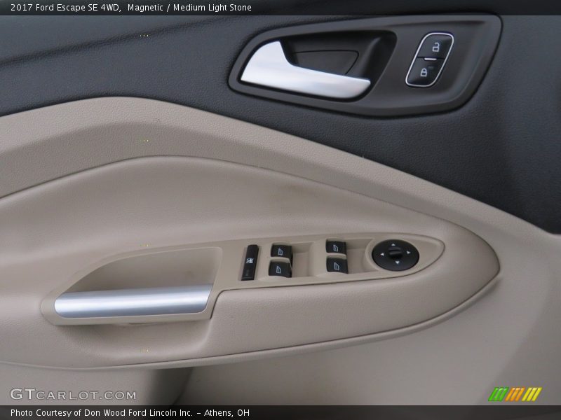 Magnetic / Medium Light Stone 2017 Ford Escape SE 4WD