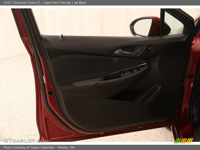 Cajun Red Tintcoat / Jet Black 2017 Chevrolet Cruze LT