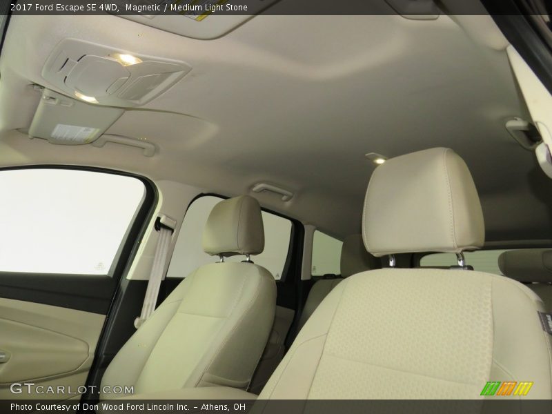 Magnetic / Medium Light Stone 2017 Ford Escape SE 4WD