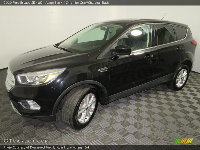 Agate Black / Chromite Gray/Charcoal Black 2019 Ford Escape SE 4WD