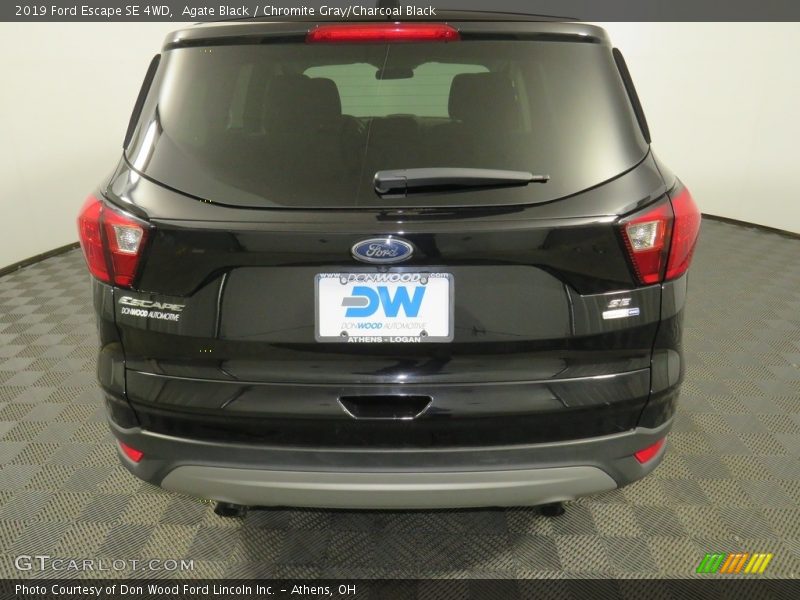 Agate Black / Chromite Gray/Charcoal Black 2019 Ford Escape SE 4WD