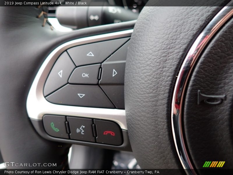 White / Black 2019 Jeep Compass Latitude 4x4