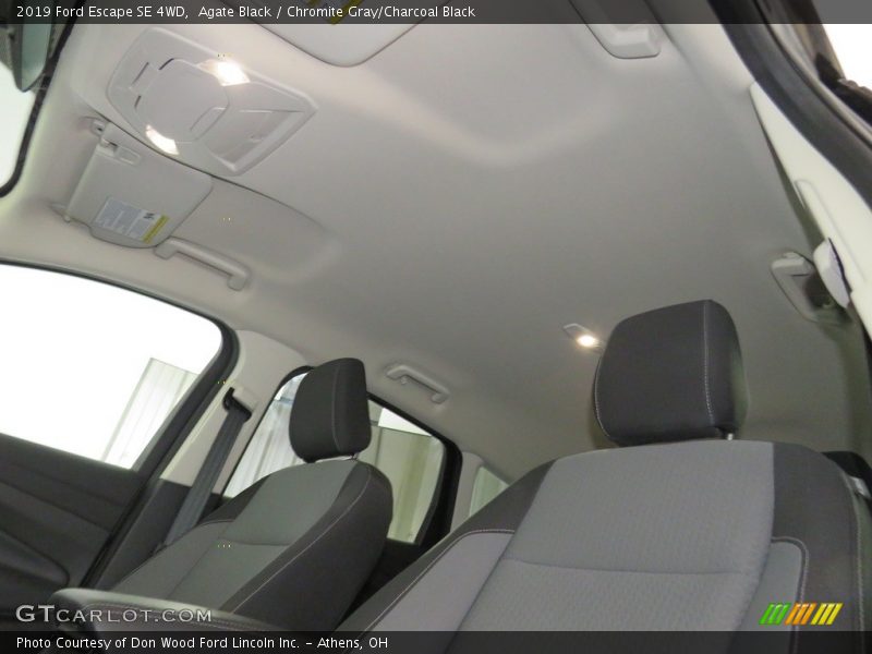 Agate Black / Chromite Gray/Charcoal Black 2019 Ford Escape SE 4WD