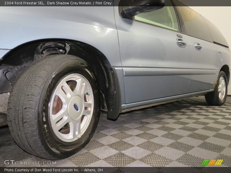 Dark Shadow Grey Metallic / Flint Grey 2004 Ford Freestar SEL