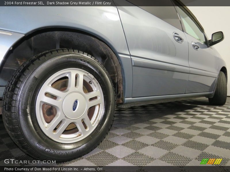 Dark Shadow Grey Metallic / Flint Grey 2004 Ford Freestar SEL