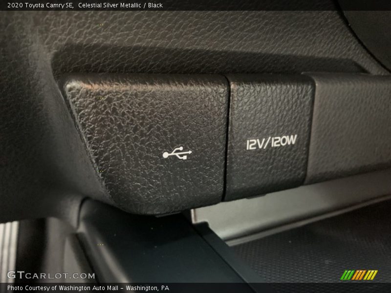 Celestial Silver Metallic / Black 2020 Toyota Camry SE