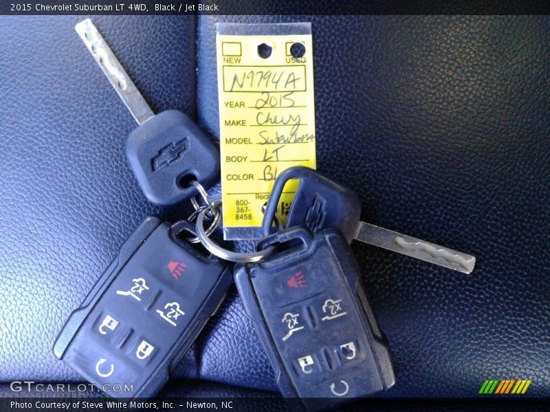 Black / Jet Black 2015 Chevrolet Suburban LT 4WD