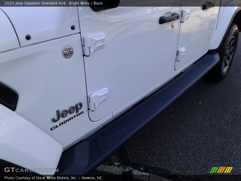 Bright White / Black 2020 Jeep Gladiator Overland 4x4