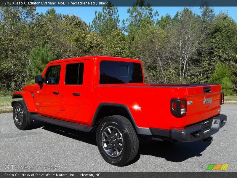 Firecracker Red / Black 2020 Jeep Gladiator Overland 4x4