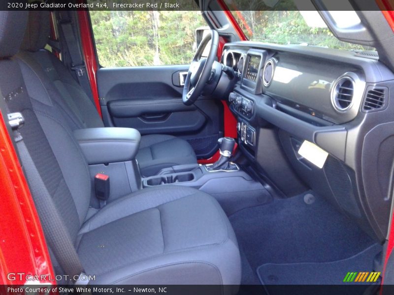 Firecracker Red / Black 2020 Jeep Gladiator Overland 4x4
