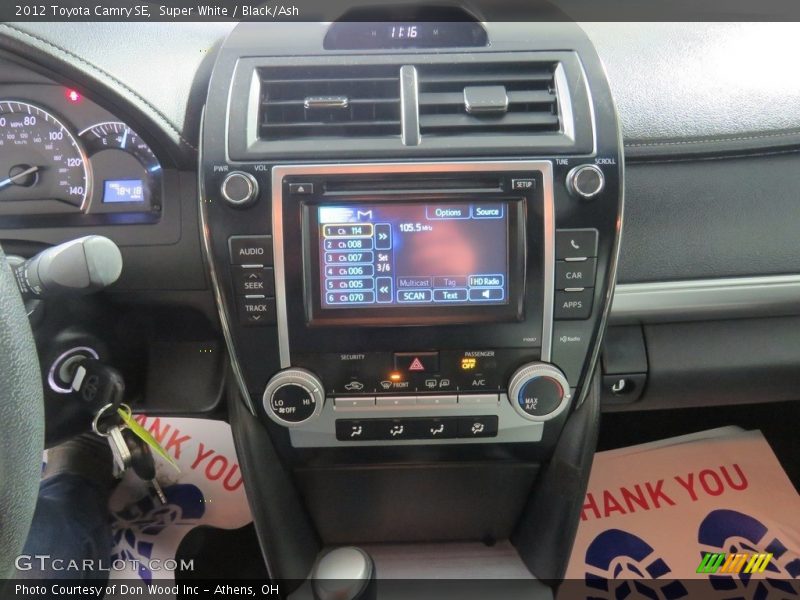 Super White / Black/Ash 2012 Toyota Camry SE