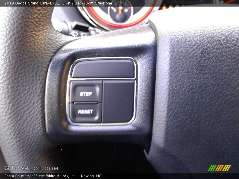 Billet / Black/Light Graystone 2019 Dodge Grand Caravan SE