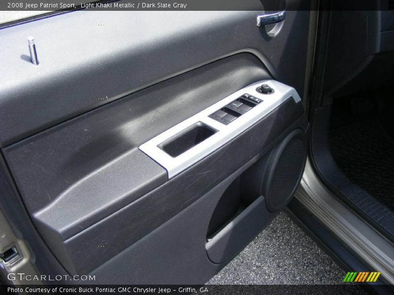 Light Khaki Metallic / Dark Slate Gray 2008 Jeep Patriot Sport