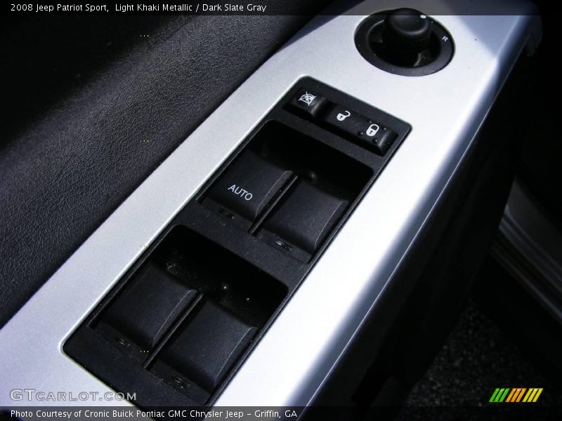 Light Khaki Metallic / Dark Slate Gray 2008 Jeep Patriot Sport