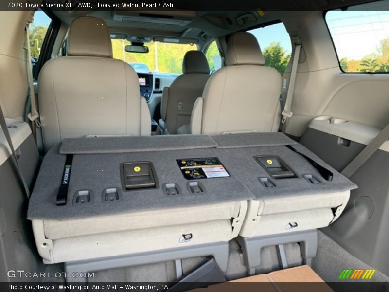 Toasted Walnut Pearl / Ash 2020 Toyota Sienna XLE AWD