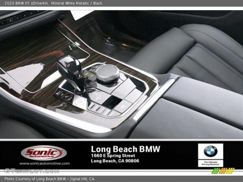 Mineral White Metallic / Black 2020 BMW X5 sDrive40i