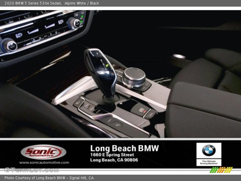 Alpine White / Black 2020 BMW 5 Series 530e Sedan