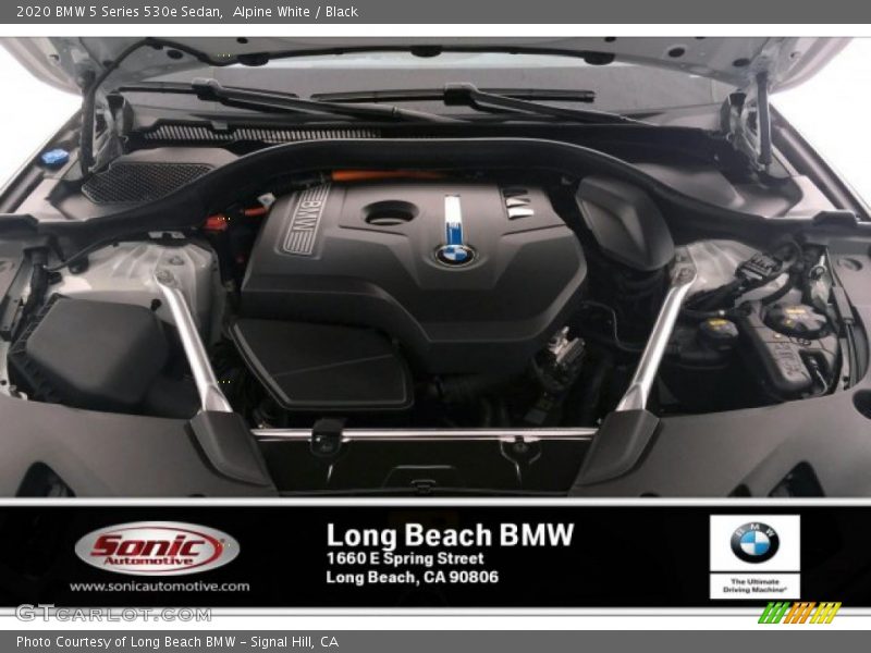 Alpine White / Black 2020 BMW 5 Series 530e Sedan