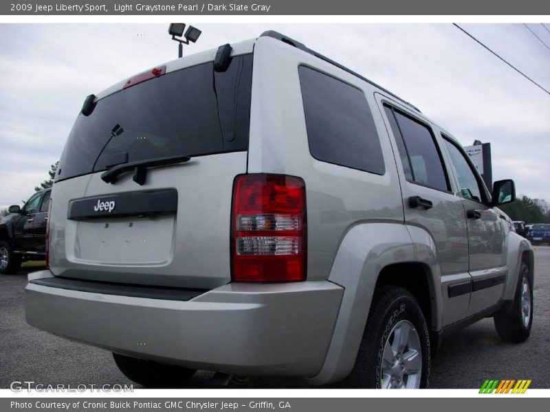 Light Graystone Pearl / Dark Slate Gray 2009 Jeep Liberty Sport