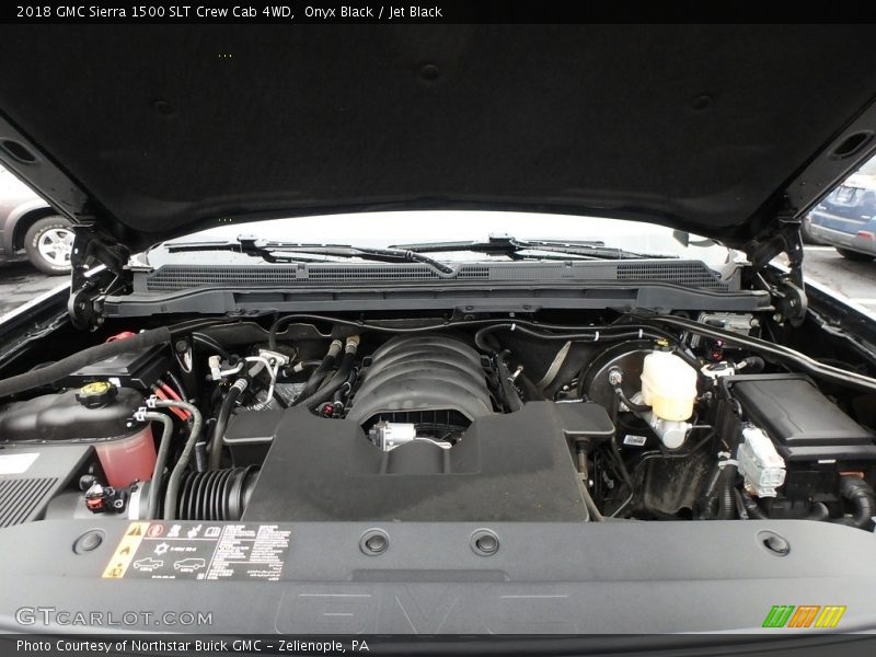 Onyx Black / Jet Black 2018 GMC Sierra 1500 SLT Crew Cab 4WD