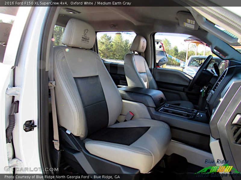 Oxford White / Medium Earth Gray 2016 Ford F150 XL SuperCrew 4x4