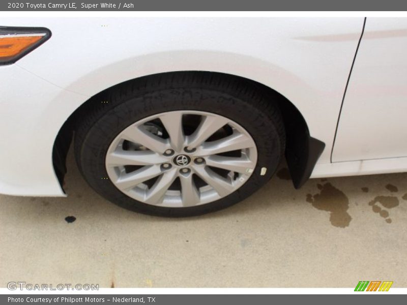 Super White / Ash 2020 Toyota Camry LE