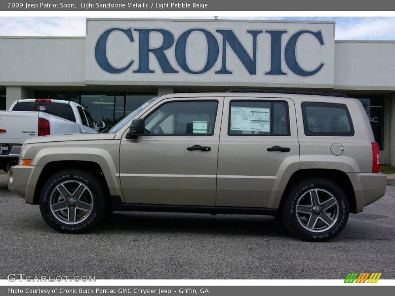 Light Sandstone Metallic / Light Pebble Beige 2009 Jeep Patriot Sport