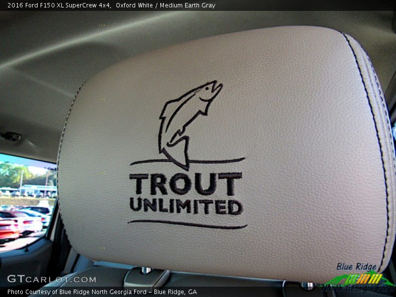 Oxford White / Medium Earth Gray 2016 Ford F150 XL SuperCrew 4x4