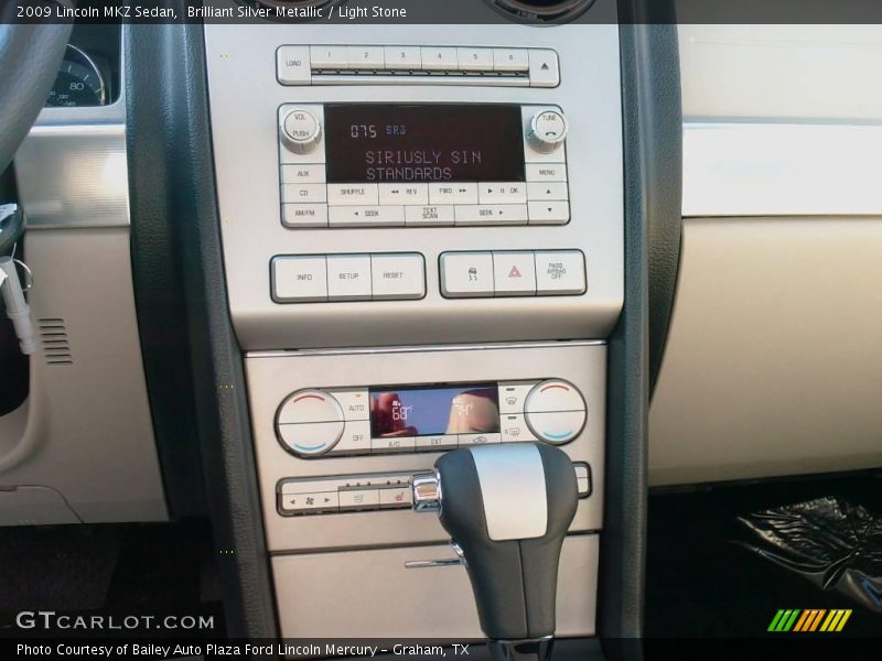Brilliant Silver Metallic / Light Stone 2009 Lincoln MKZ Sedan