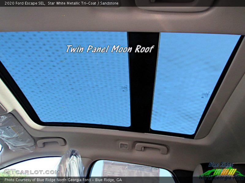 Star White Metallic Tri-Coat / Sandstone 2020 Ford Escape SEL