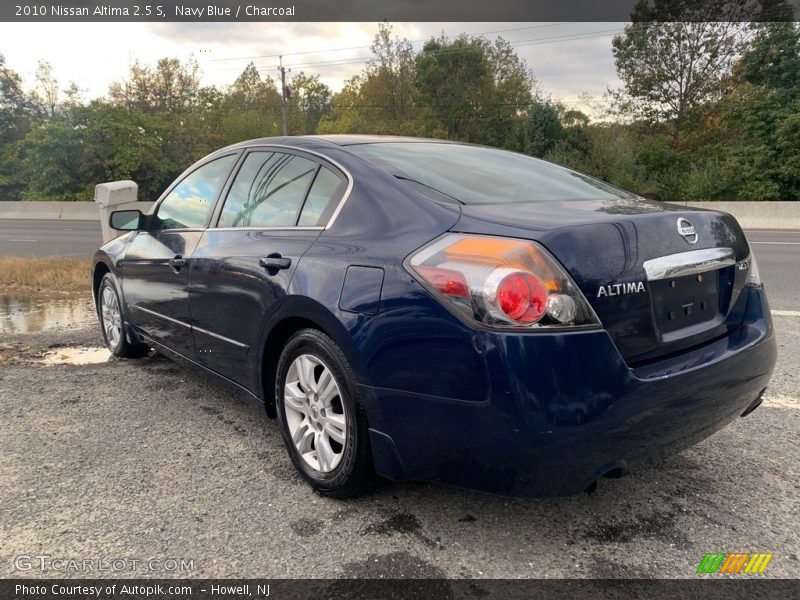 Navy Blue / Charcoal 2010 Nissan Altima 2.5 S