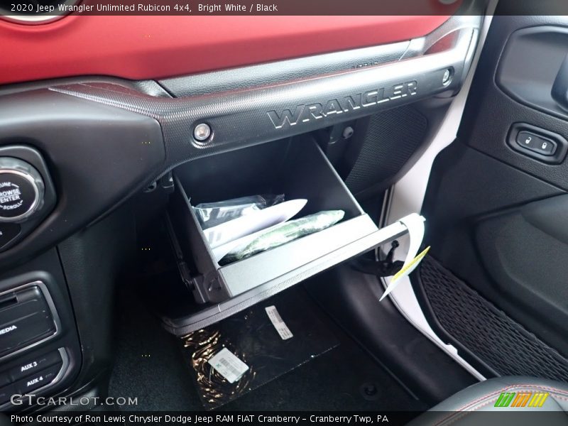 Bright White / Black 2020 Jeep Wrangler Unlimited Rubicon 4x4