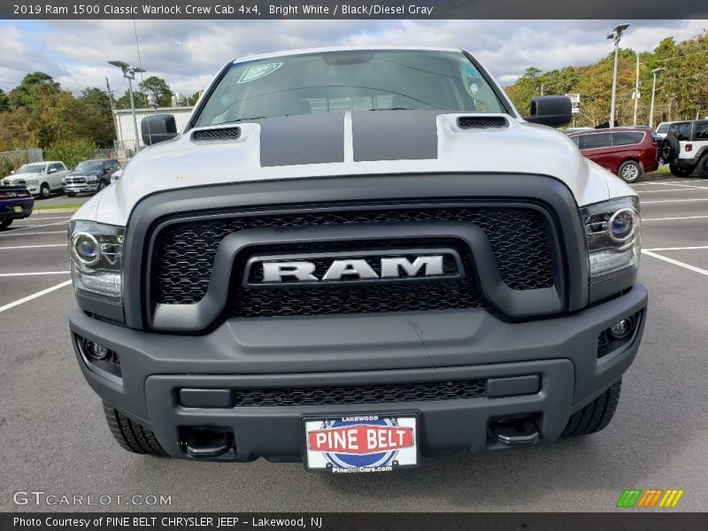 Bright White / Black/Diesel Gray 2019 Ram 1500 Classic Warlock Crew Cab 4x4