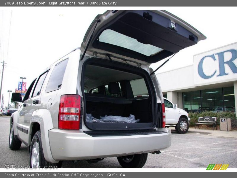Light Graystone Pearl / Dark Slate Gray 2009 Jeep Liberty Sport