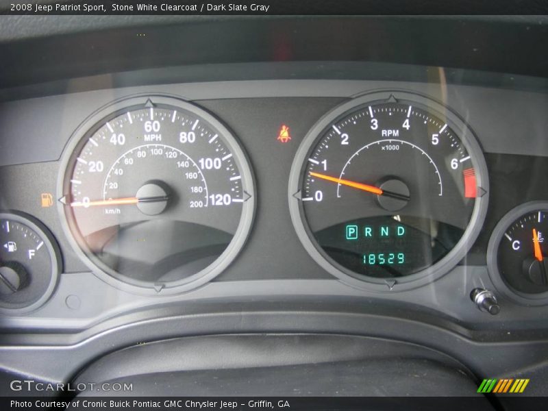 Stone White Clearcoat / Dark Slate Gray 2008 Jeep Patriot Sport