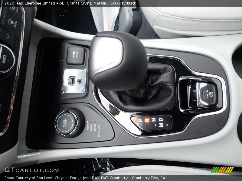 Granite Crystal Metallic / Ski Gray/Black 2020 Jeep Cherokee Limited 4x4