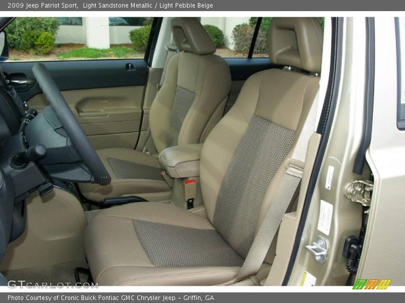 Light Sandstone Metallic / Light Pebble Beige 2009 Jeep Patriot Sport
