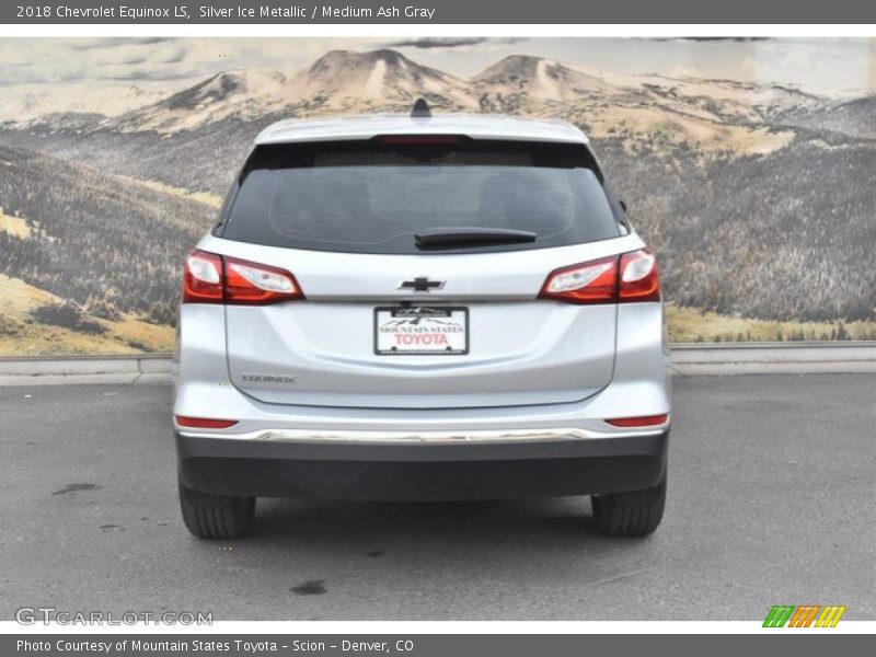 Silver Ice Metallic / Medium Ash Gray 2018 Chevrolet Equinox LS