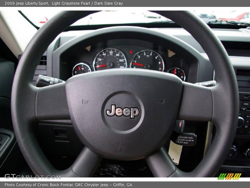 Light Graystone Pearl / Dark Slate Gray 2009 Jeep Liberty Sport
