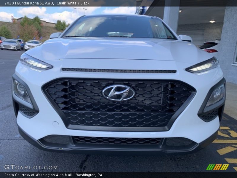 Chalk White / Black 2020 Hyundai Kona SE AWD