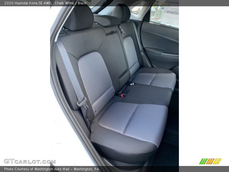 Chalk White / Black 2020 Hyundai Kona SE AWD